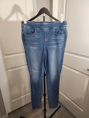 Torrid Lean Jean Super Soft Skinny Jeans Size 10